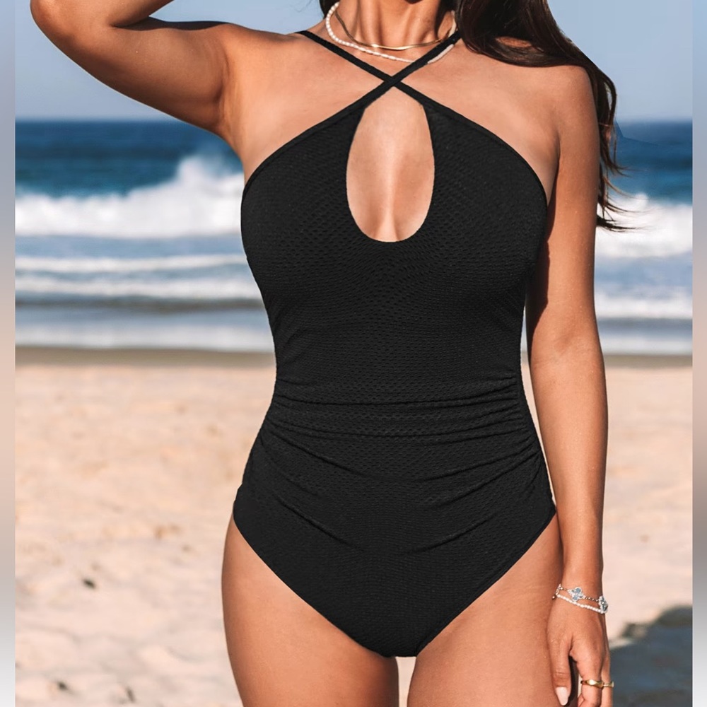 Cupshe Jacquard Cutout Ruched Tummy Control One Piece